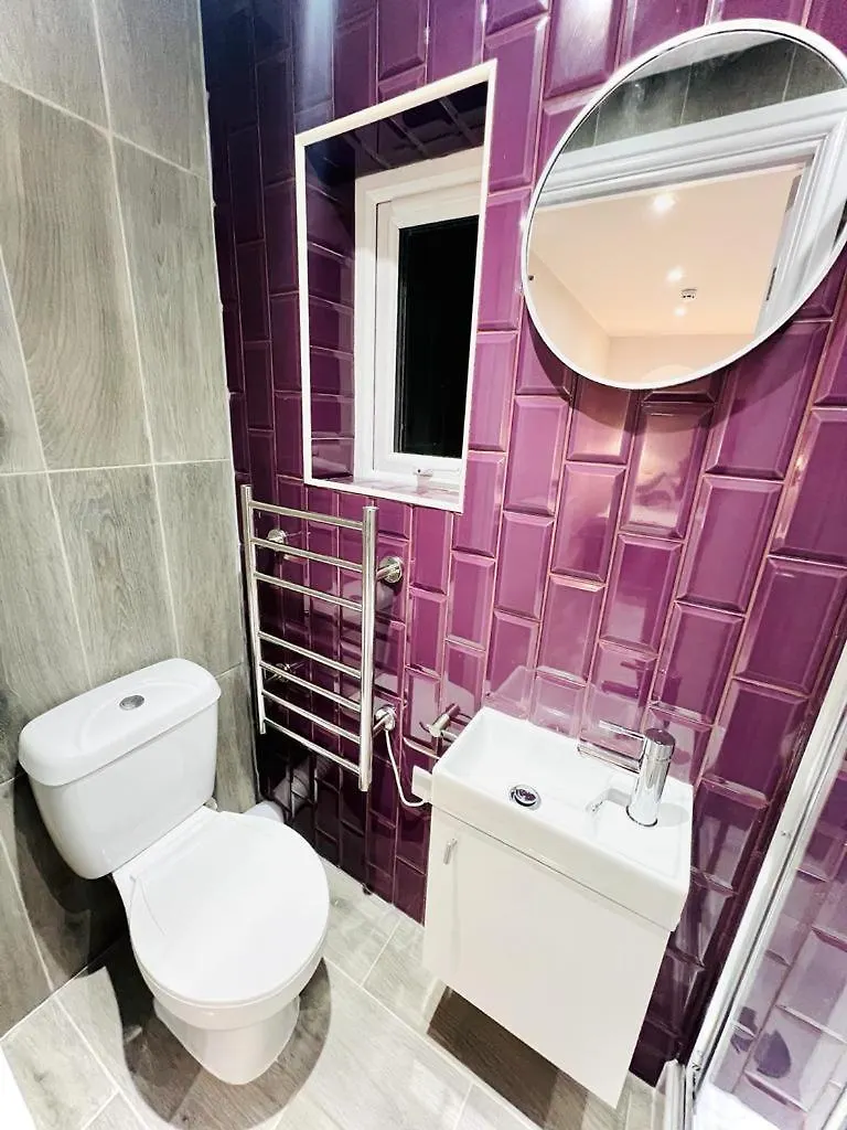 London Crescent House Top Location Ensuites Rooms Great Value